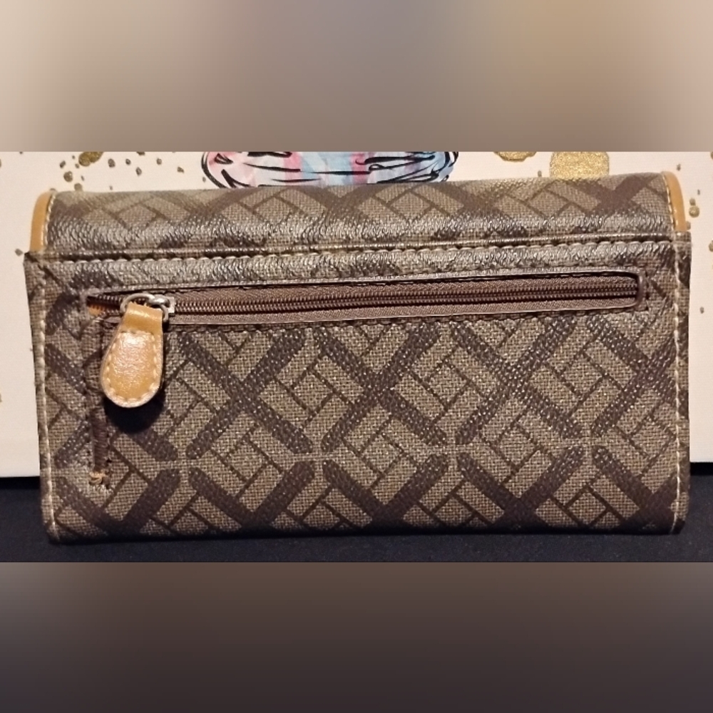 Jeun Bang Elegant Brown Leather Wallet W/ Lots Of Slots & A Checkbook Area NWO🎁 - Picture 2 of 6